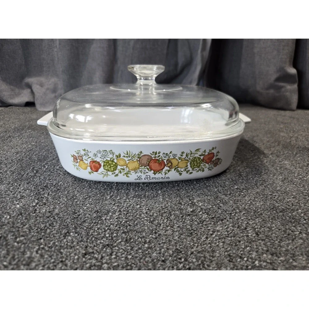 Vintage Corning Ware Le Romarin A-10-B Casserole Dish w Pyrex Lid 10x10 USA